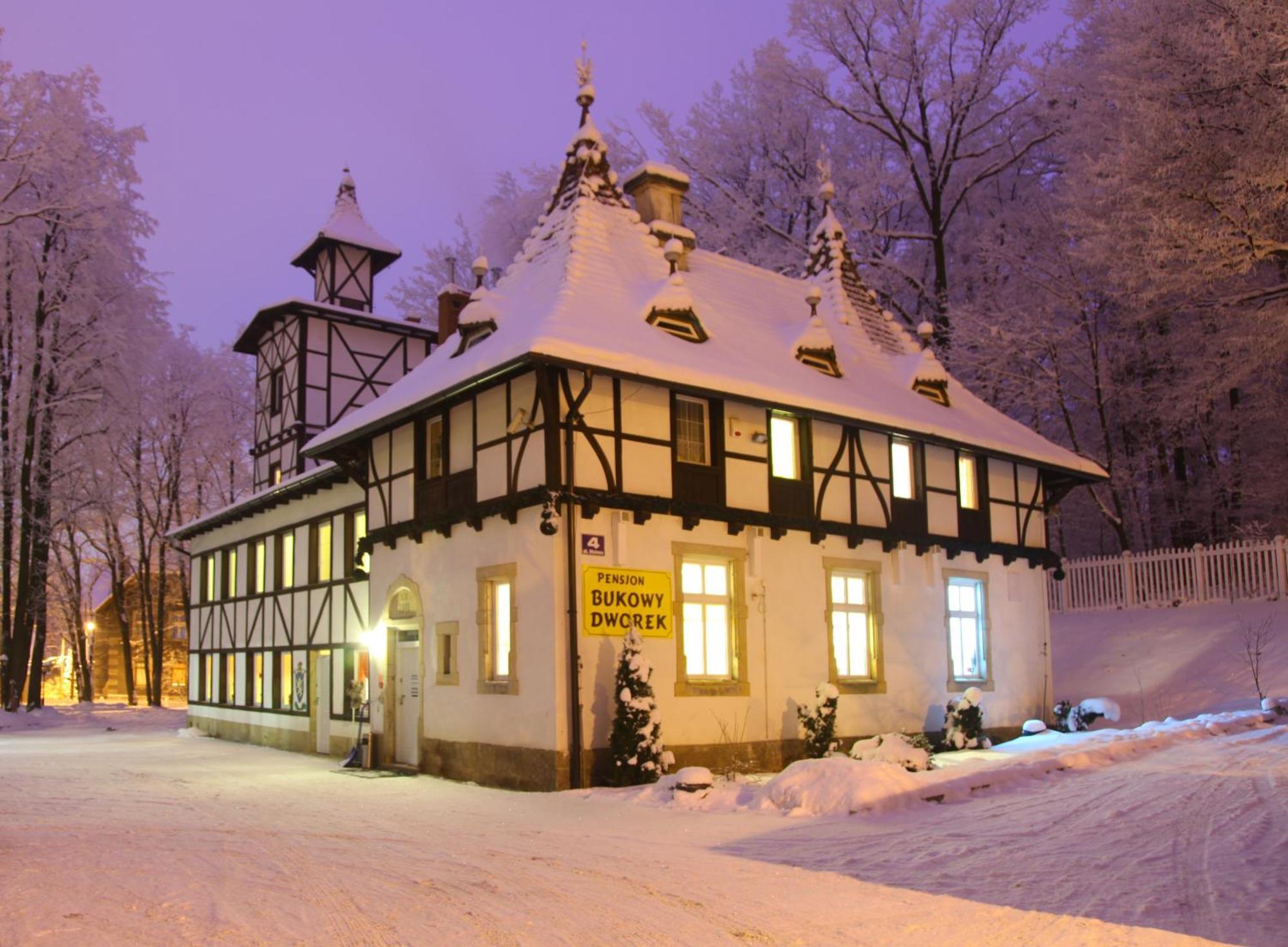 Bukowy Dworek ชตอฟนอ-สดรูย ภายนอก รูปภาพ
