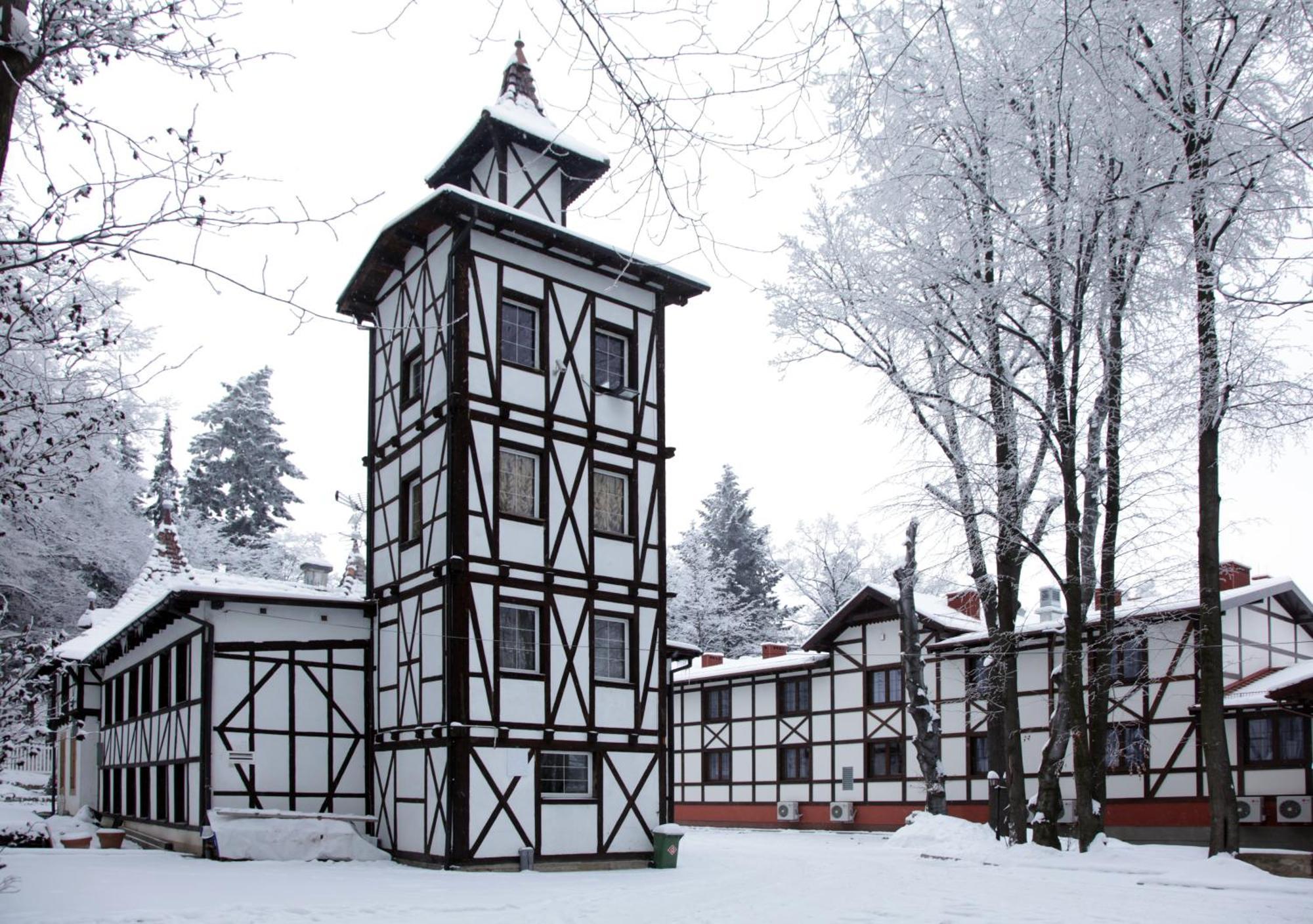 Bukowy Dworek ชตอฟนอ-สดรูย ภายนอก รูปภาพ